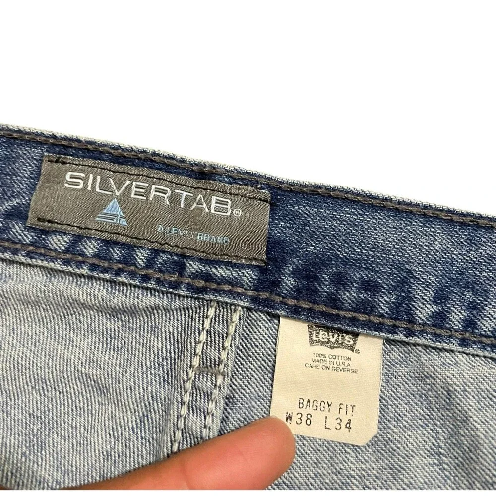 Vintage Y2K Levi’s Silvertab Baggy Fit Blue Denim Jeans Size 38x34 Skater Grunge
